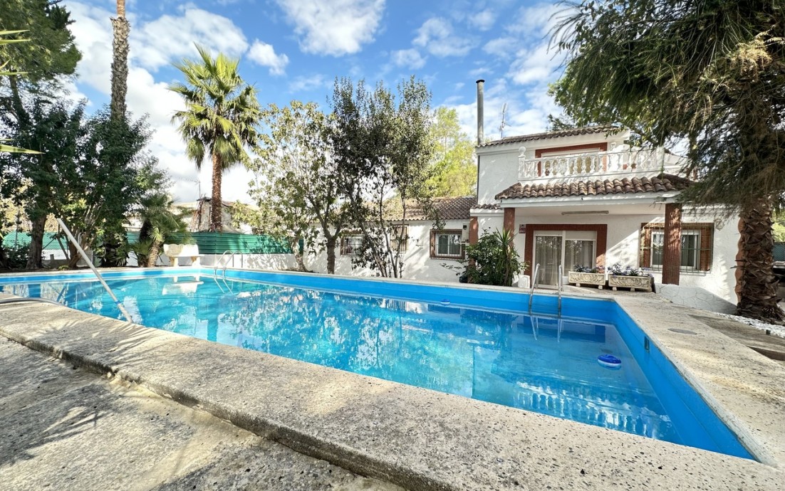Revente - Villa - Orihuela