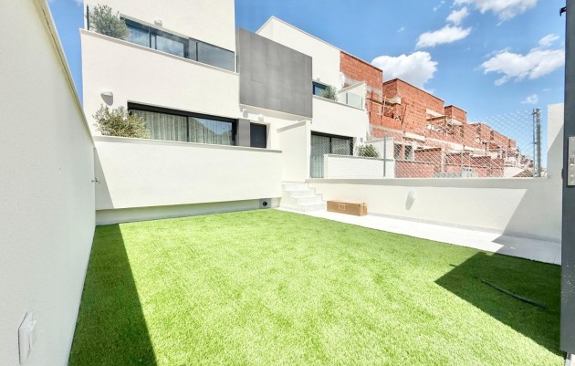 Town House - Nueva construcción  - Cox - Cox
