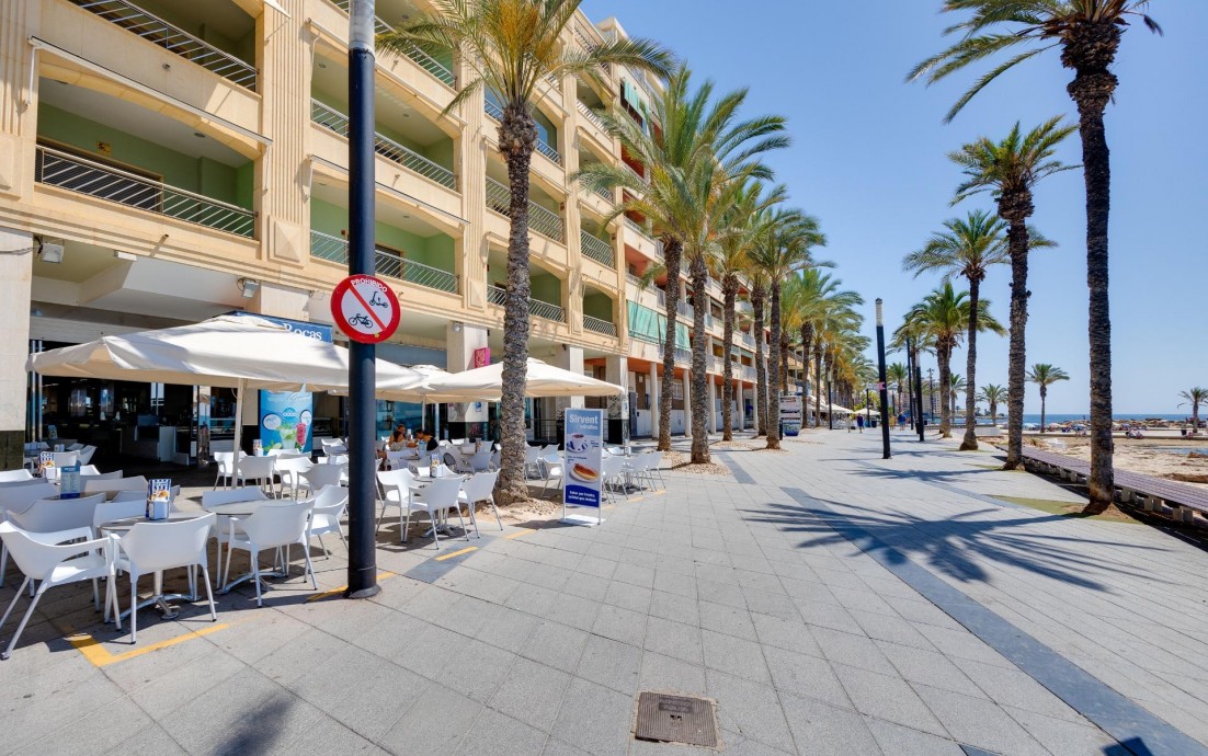 Venta - Apartamento - Torrevieja - Paseo Maritimo