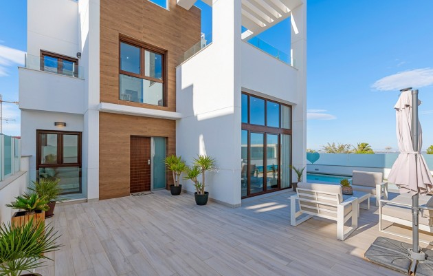 Villa - Herverkoop - Torrevieja - WOWZ30