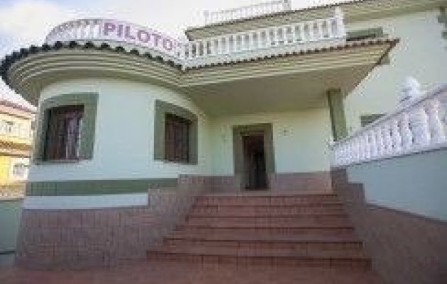 Villa - Nieuwbouw - Torrevieja - WOW-87997