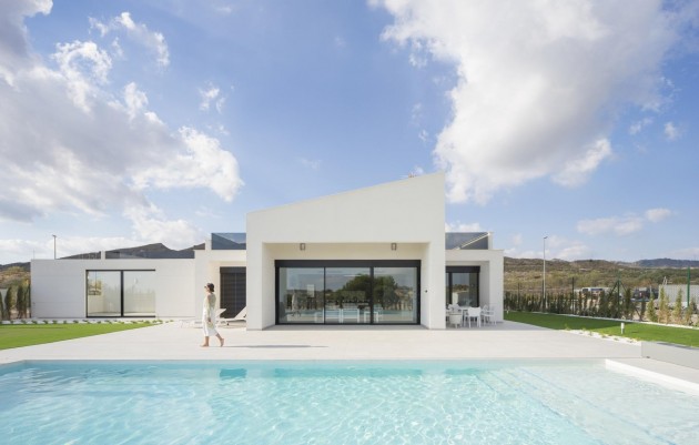 Villa - Nueva construcción  - Baños y Mendigo - WOW-76788
