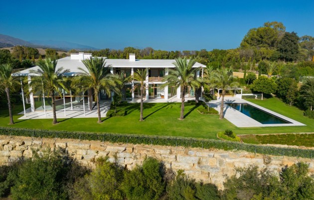 Villa - Nueva construcción  - Casares - Pedregales