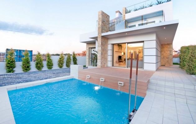 Villa - Nueva construcción  - Los Alcázares - Playa del Espejo