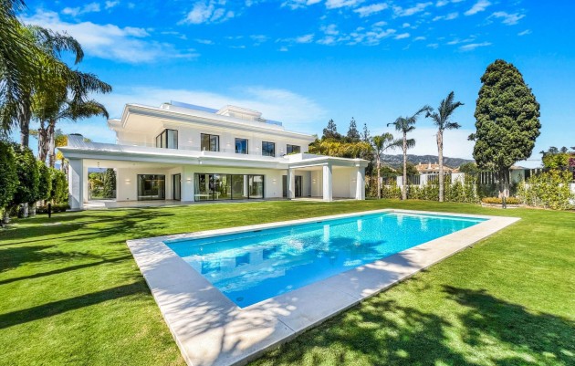Villa - Nueva construcción  - Marbella - WOW-58646