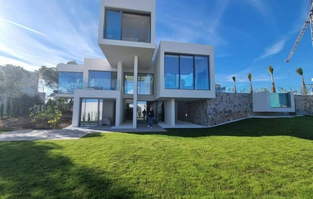Villa - Nueva construcción  - Orihuela - WOW101