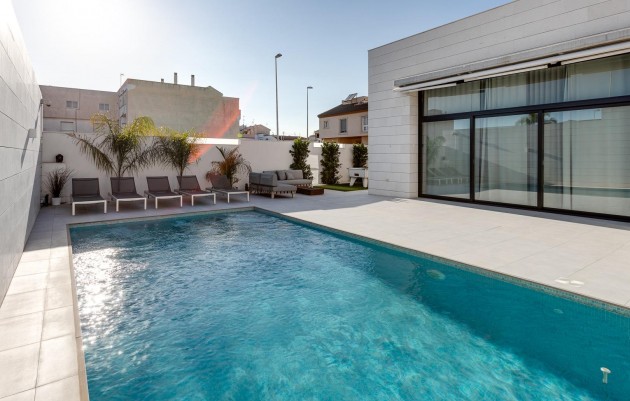Villa - Nueva construcción  - Pilar de la Horadada - Pilar de la Horadada
