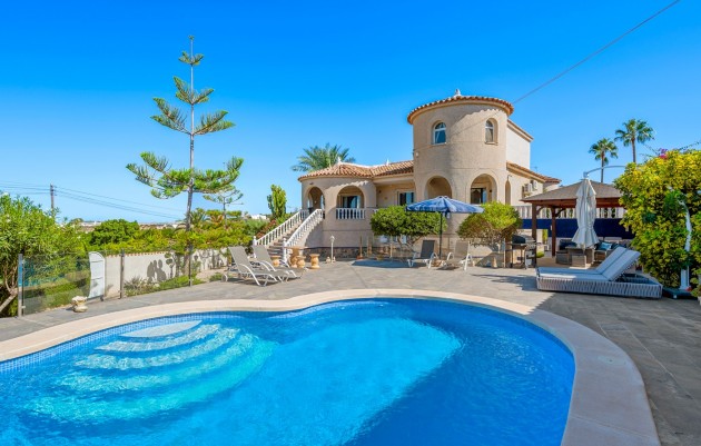 Villa - Venta - Almoradí - Almoradí