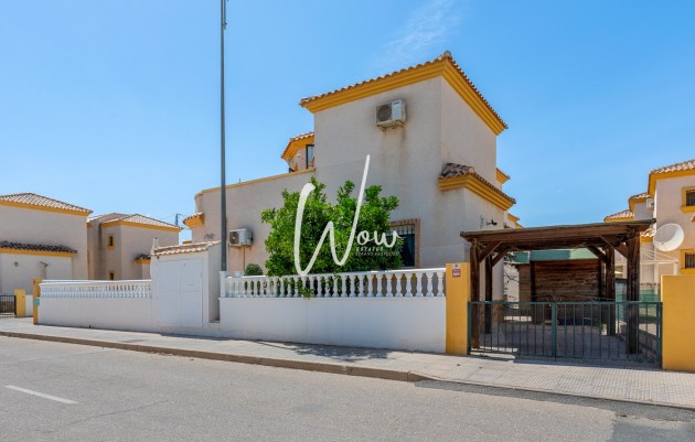 Herverkoop - Villa - Los Montesinos - La Herada
