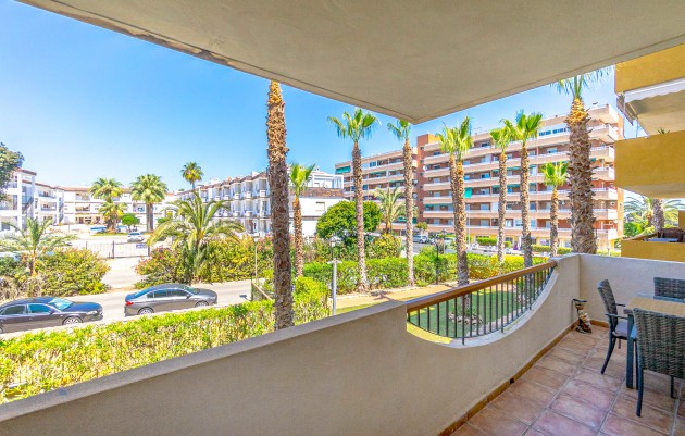 Venta - Apartamento - Punta Prima - La Entrada