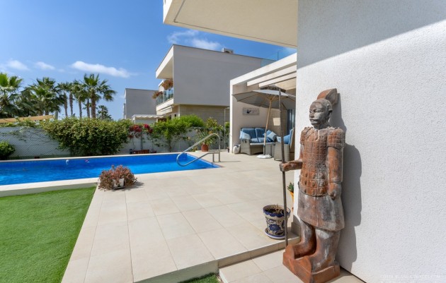 Venta - Villa - Orihuela - Vistabella Golf