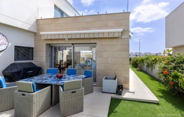 Venta - Villa - Orihuela - Vistabella Golf