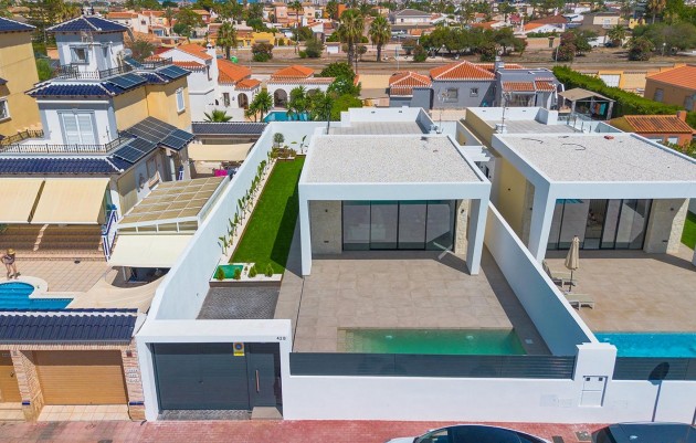 Nueva construcción  - Villa - Torrevieja - Torreta florida