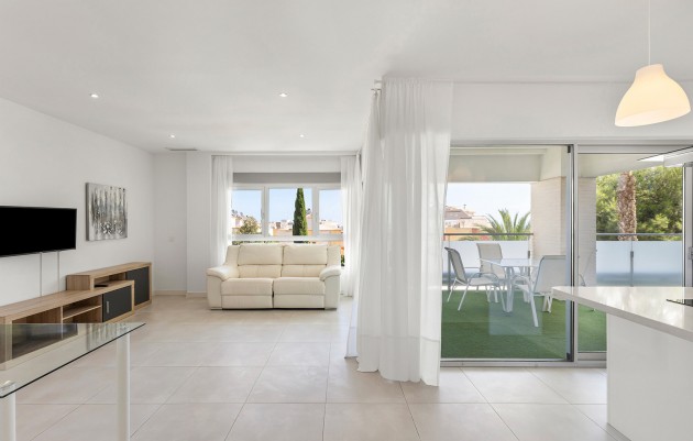 Resale - Apartment - Orihuela Costa - Villamartín-Las Filipinas