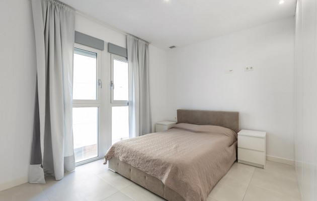 Herverkoop - Appartement - Orihuela Costa - Villamartín-Las Filipinas