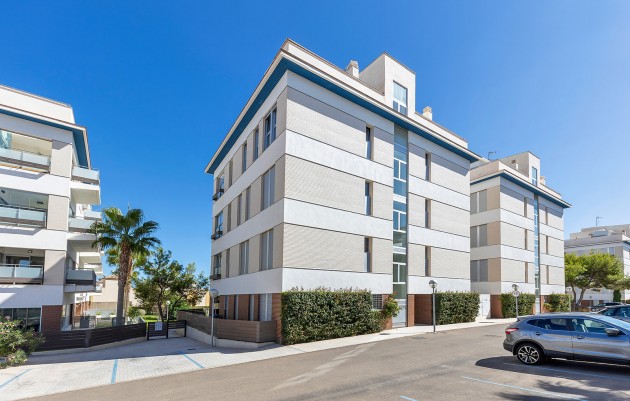 Resale - Apartment - Orihuela Costa - Villamartín-Las Filipinas