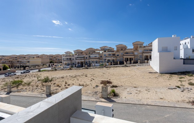 Resale - Town House - Orihuela Costa - Villamartín