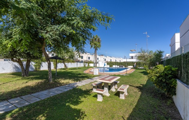 Resale - Town House - Orihuela Costa - Villamartín