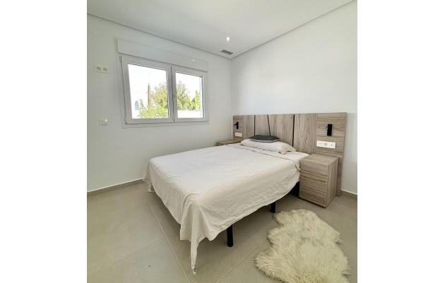 Nouvelle construction - Villa - Benijofar