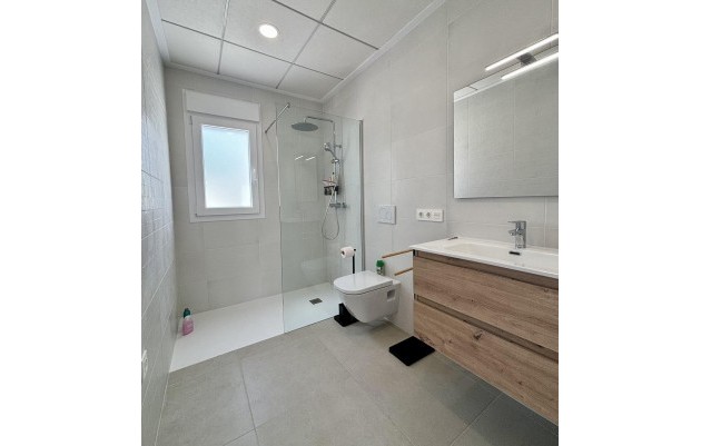 Nouvelle construction - Villa - Benijofar