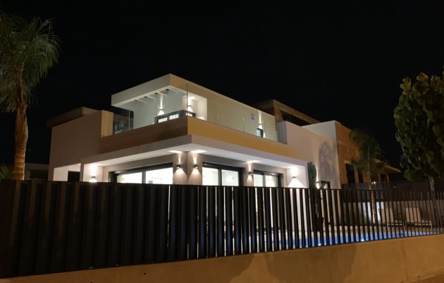 Nouvelle construction - Villa - Daya Nueva - pueblo