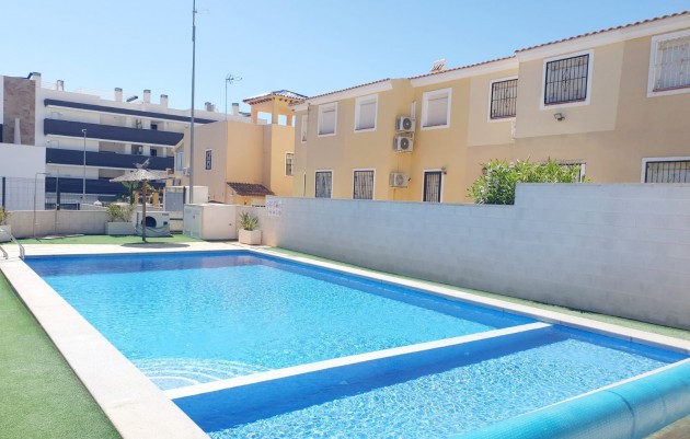 Resale - Townhouse - Orihuela Costa - Villamartín