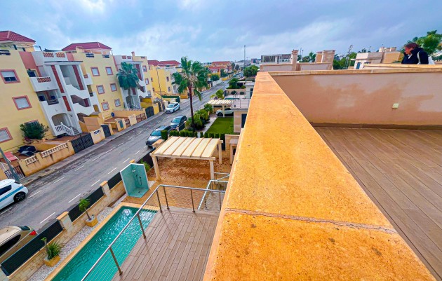 Herverkoop - Villa - Orihuela Costa