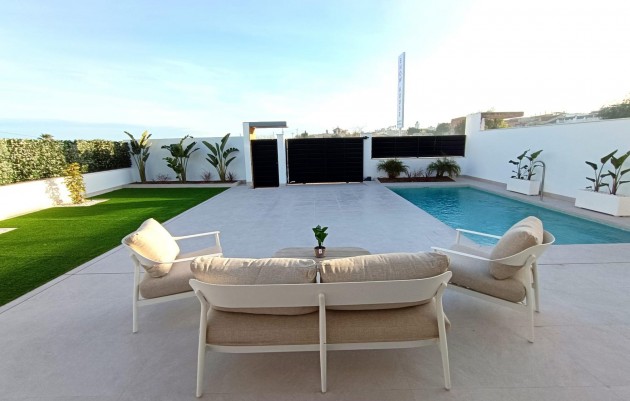 Nouvelle construction - Villa - Benijofar