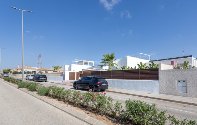 Revente - House - Detached Villa - Los Montesinos - Los Montesinos - Urb. La Herrada