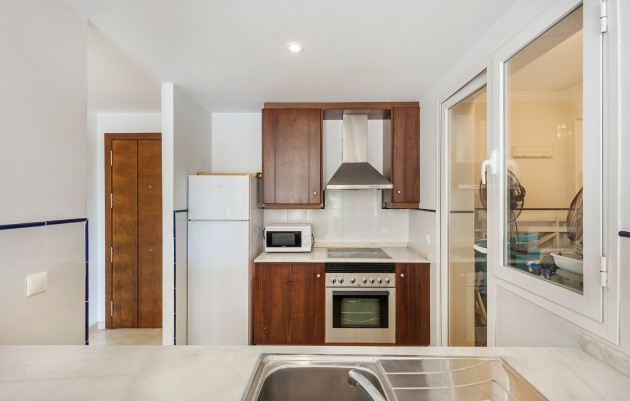 Resale - Apartment - Punta Prima