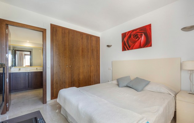 Resale - Apartment - Punta Prima