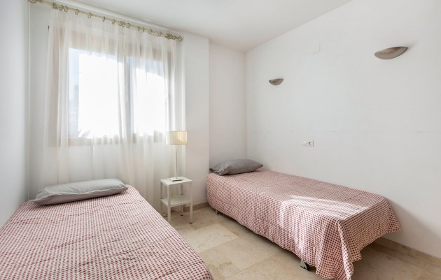 Resale - Apartment - Punta Prima