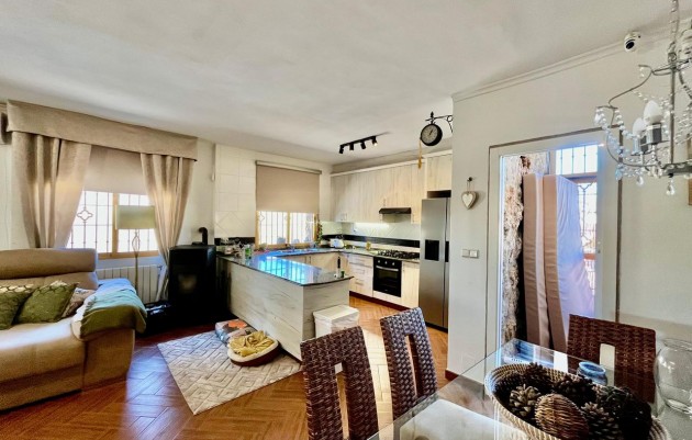 Herverkoop - country house - Fortuna