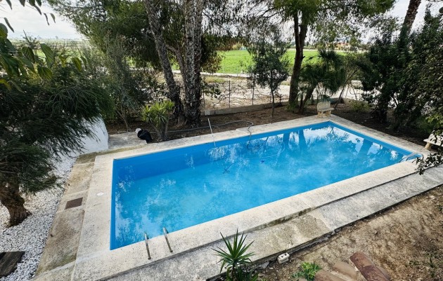 Resale - Villa - Orihuela