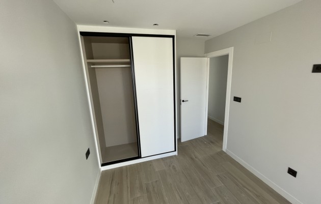 Resale - Apartment - Pilar de la Horadada
