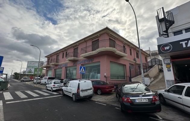 Herverkoop - Commercieel - San Miguel de Salinas