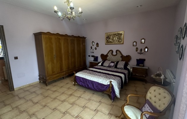 Revente - house - San Miguel de Salinas