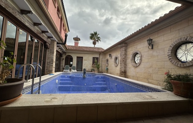 Revente - house - San Miguel de Salinas