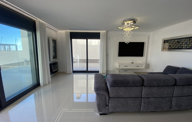 Revente - Villa - San Miguel de Salinas