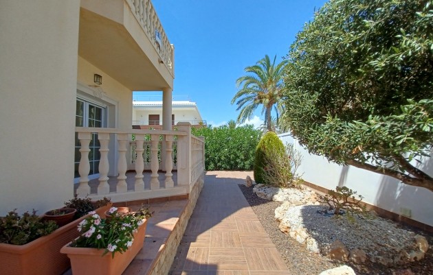 Revente - Villa - Cabo Roig