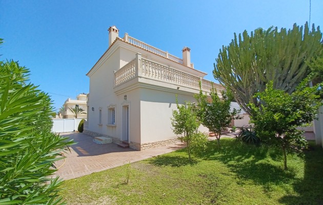 Revente - Villa - Cabo Roig