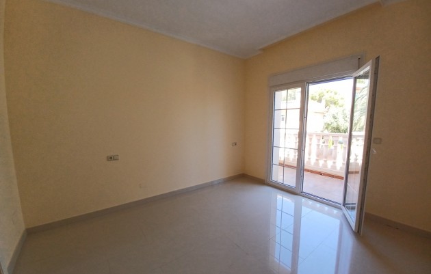 Revente - Villa - Cabo Roig