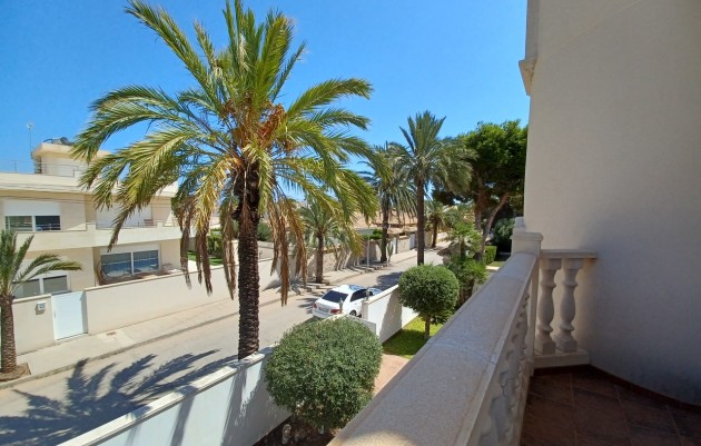 Revente - Villa - Cabo Roig
