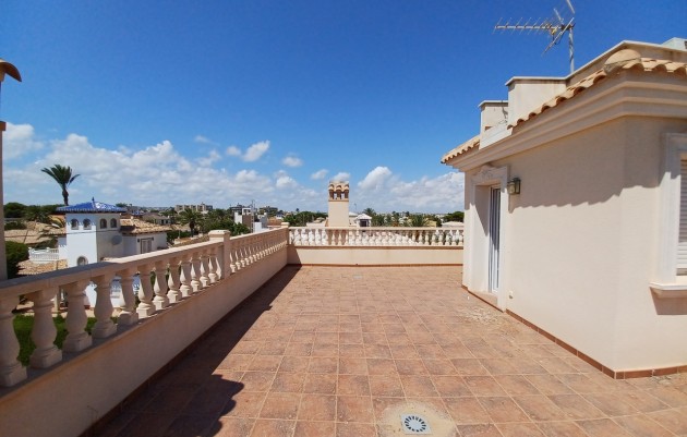 Revente - Villa - Cabo Roig