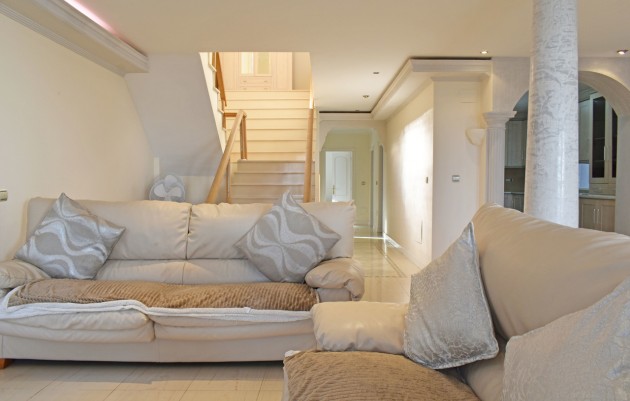 Resale - Villa - Torremendo