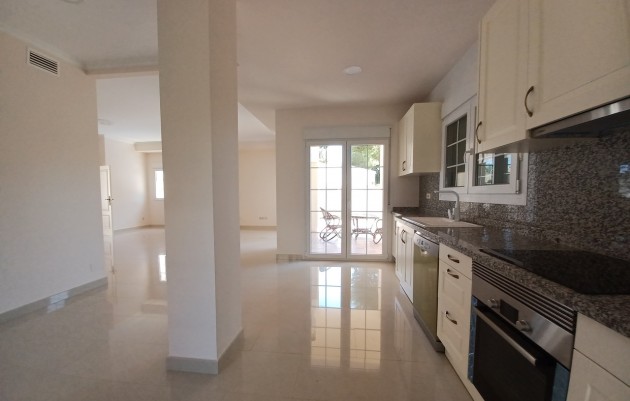 Revente - Villa - Cabo Roig