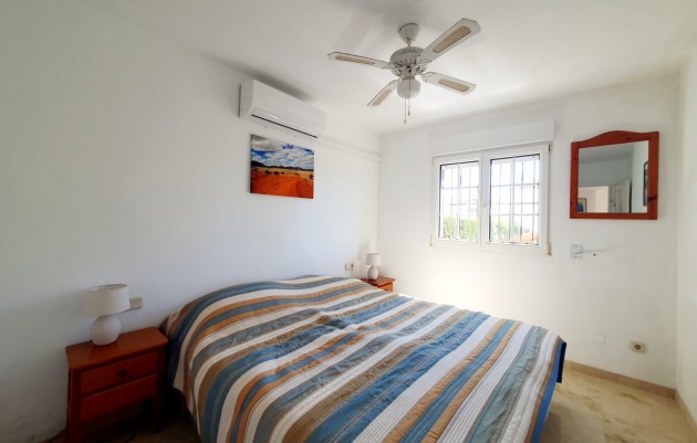 Revente - Apartment / flat - Orihuela Costa - Villamartín