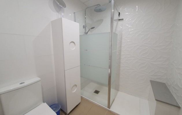 Revente - Apartment / flat - Orihuela Costa - Villamartín