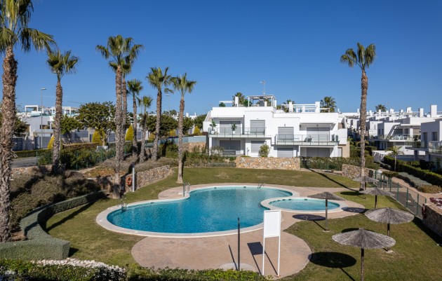 Resale - Apartment / flat - Orihuela - Vistabella Golf