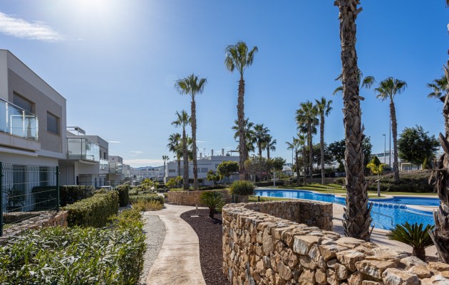 Resale - Apartment / flat - Orihuela - Vistabella Golf